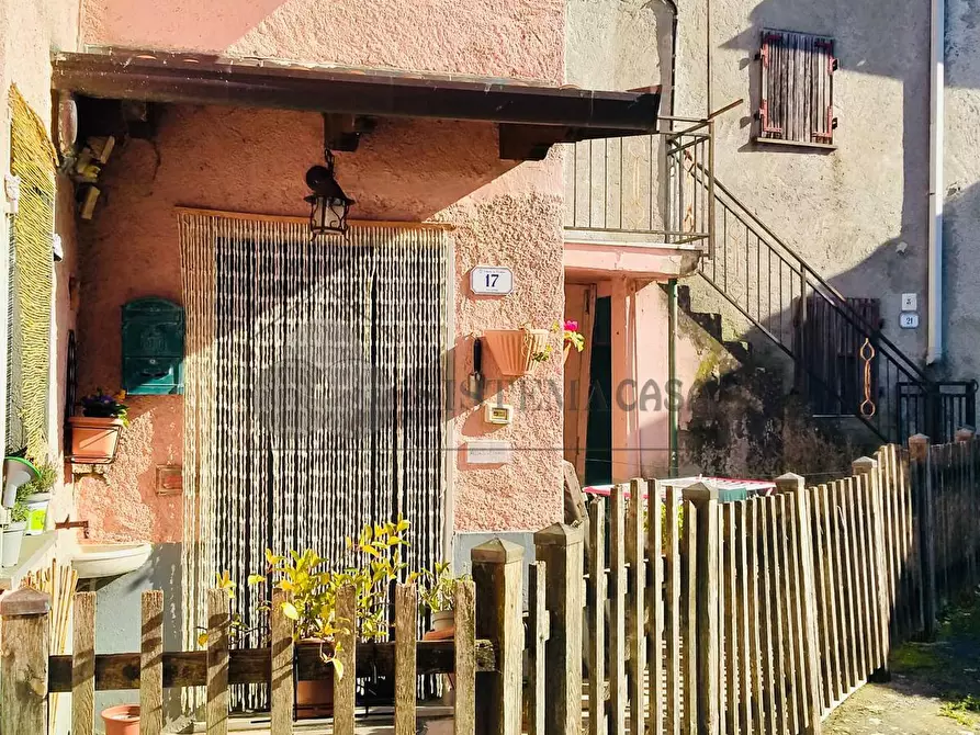 Immagine 16 di Terratetto in vendita  in Via Carlo del Prete 17 a Fivizzano