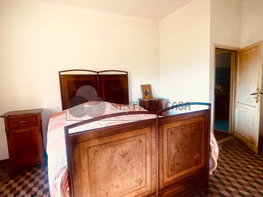 Immagine 27 di Casa indipendente in vendita  a Follo