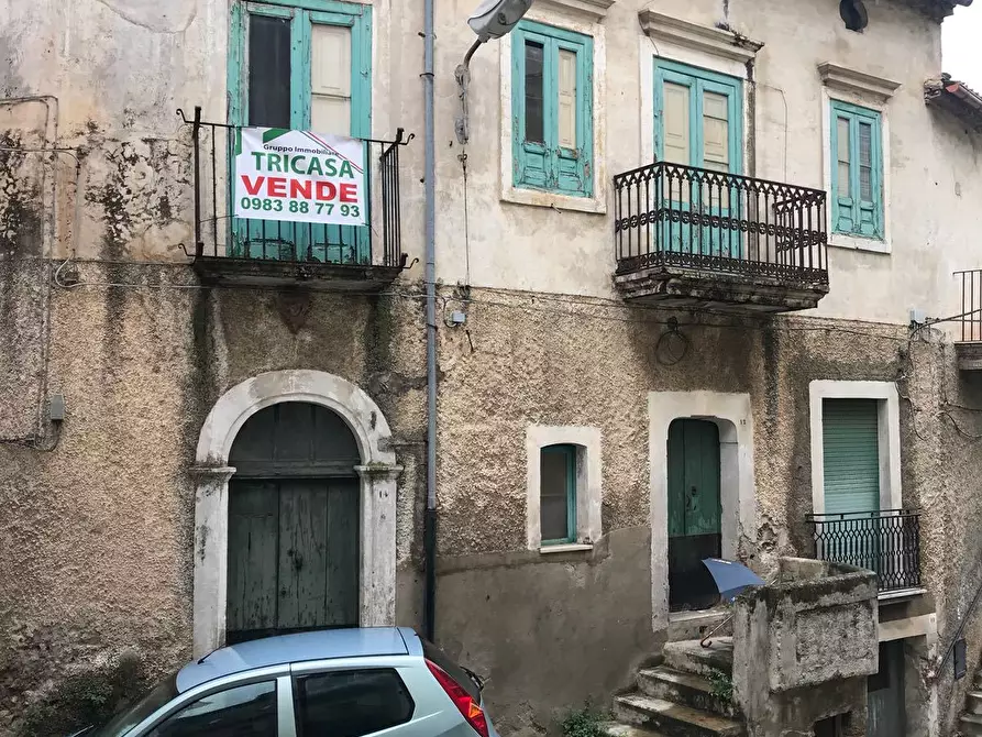 Immagine 1 di Casa indipendente in vendita  in Corso Cavour a Civita