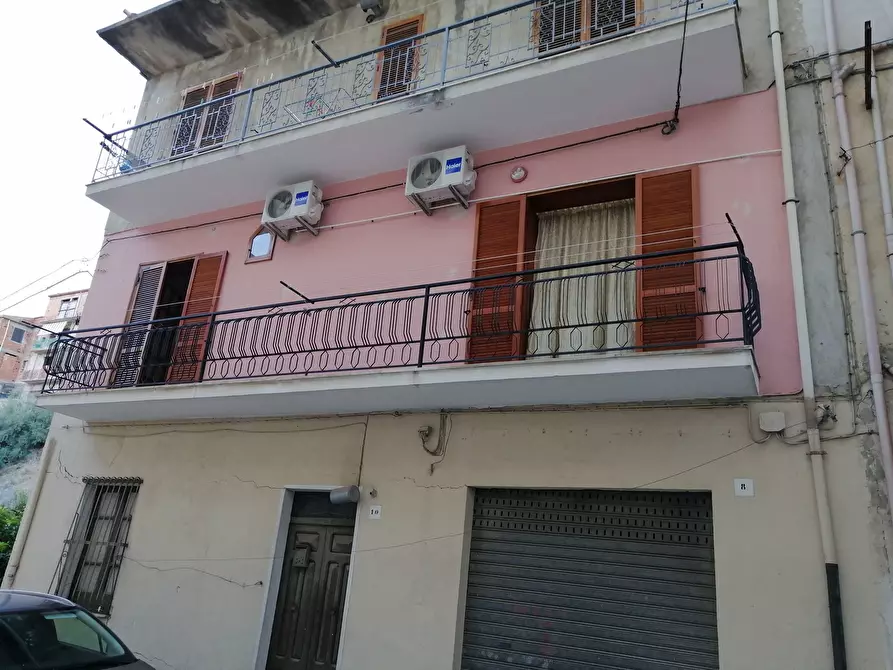 Immagine 1 di Appartamento in vendita  in Vicolo V IV Novembre a Cassano Allo Ionio