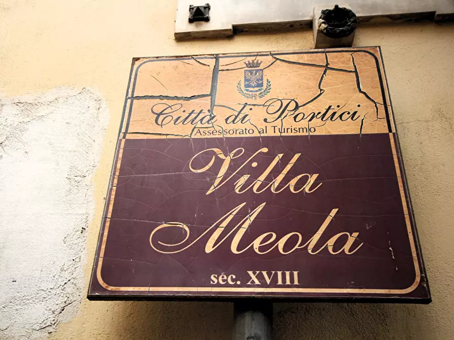 Immagine 5 di Trilocale in vendita  in Via Guglielmo Marconi 49 a Portici