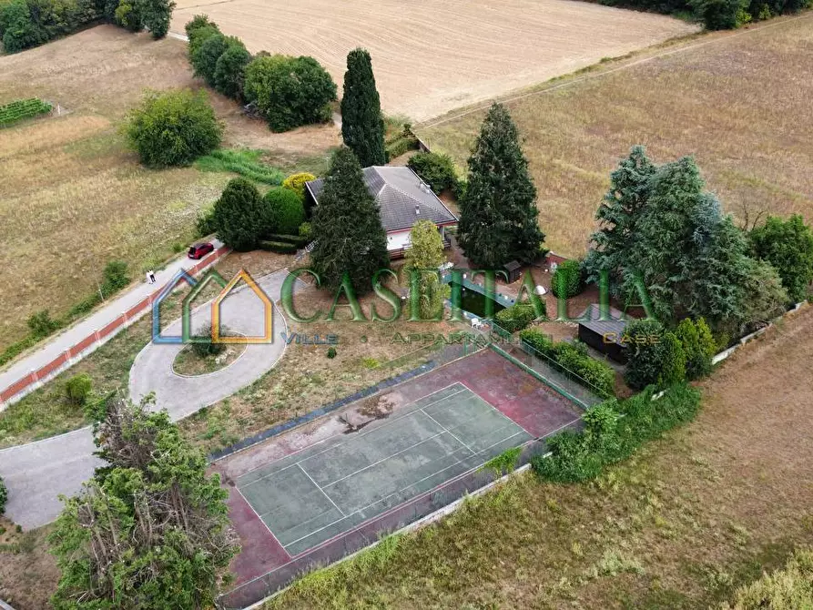 Immagine 12 di Villa in vendita  in Strada del Closio 39 a Buttigliera Alta