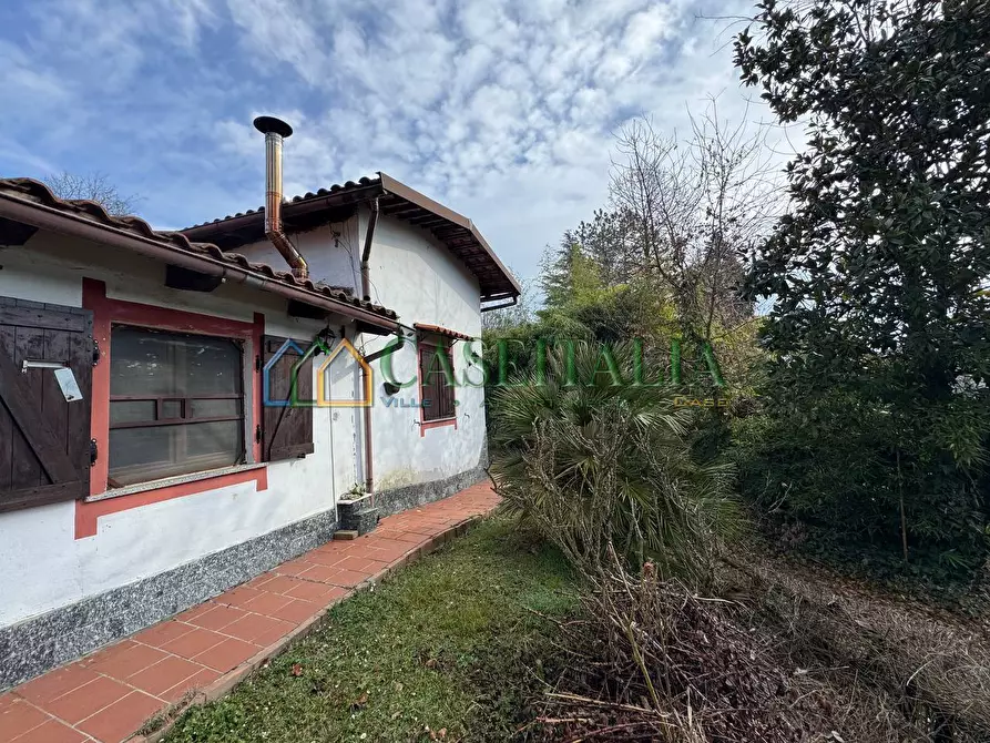 Immagine 10 di Villa in vendita  in via vignole 3 a Montafia