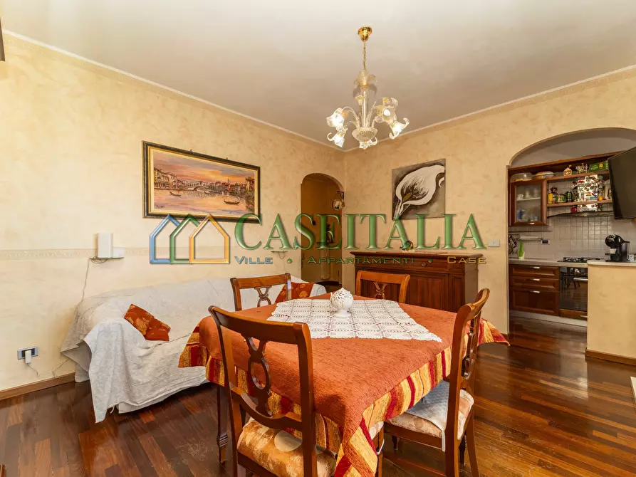 Immagine 2 di Bilocale in vendita  in Via Stazione 55 a Rosta