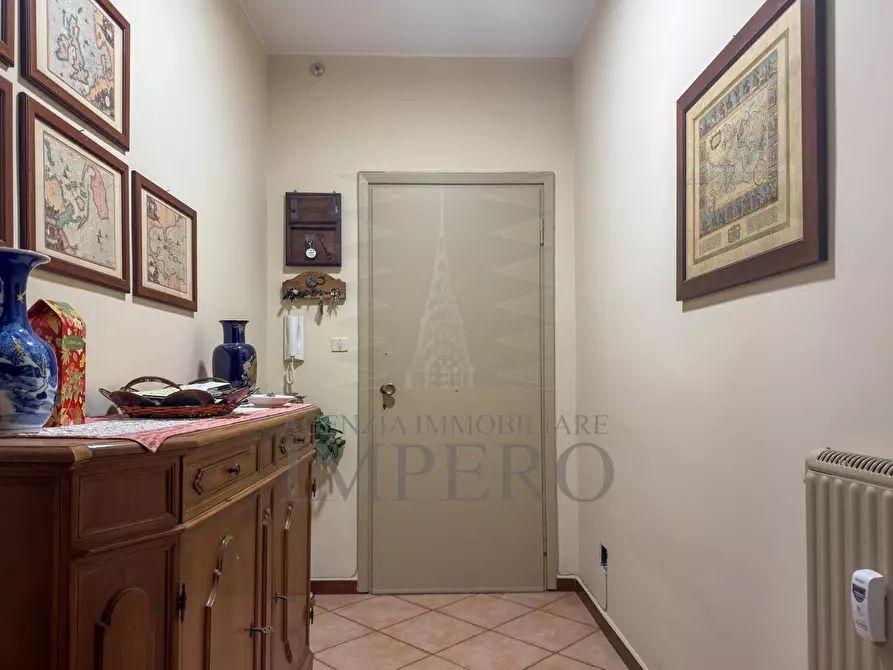 Immagine 4 di Trilocale in vendita  in Via degli Amici 5 a Bordighera