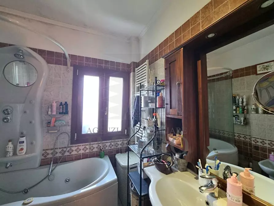 Immagine 16 di Casa indipendente in vendita  in Via Tamagna 25 a Ventimiglia