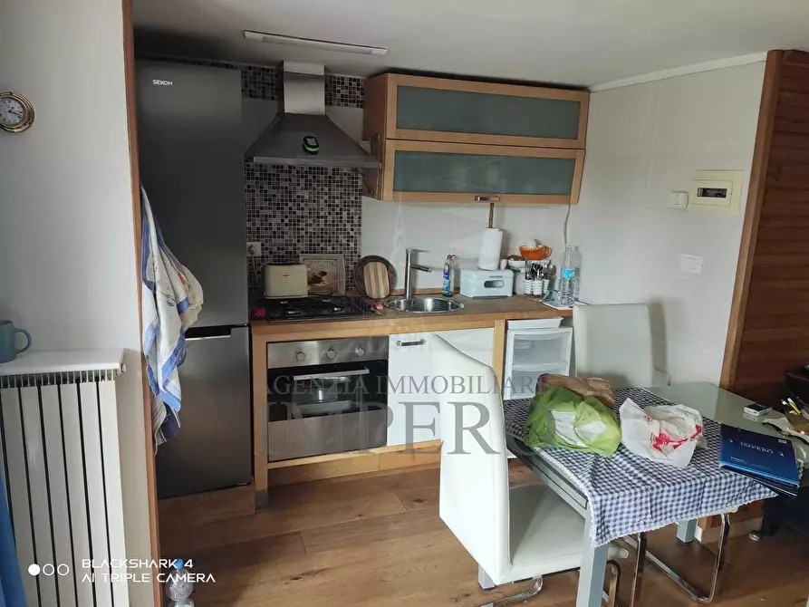 Immagine 2 di Porzione di casa in vendita  in Via Goffredo Mameli 20 a Bordighera