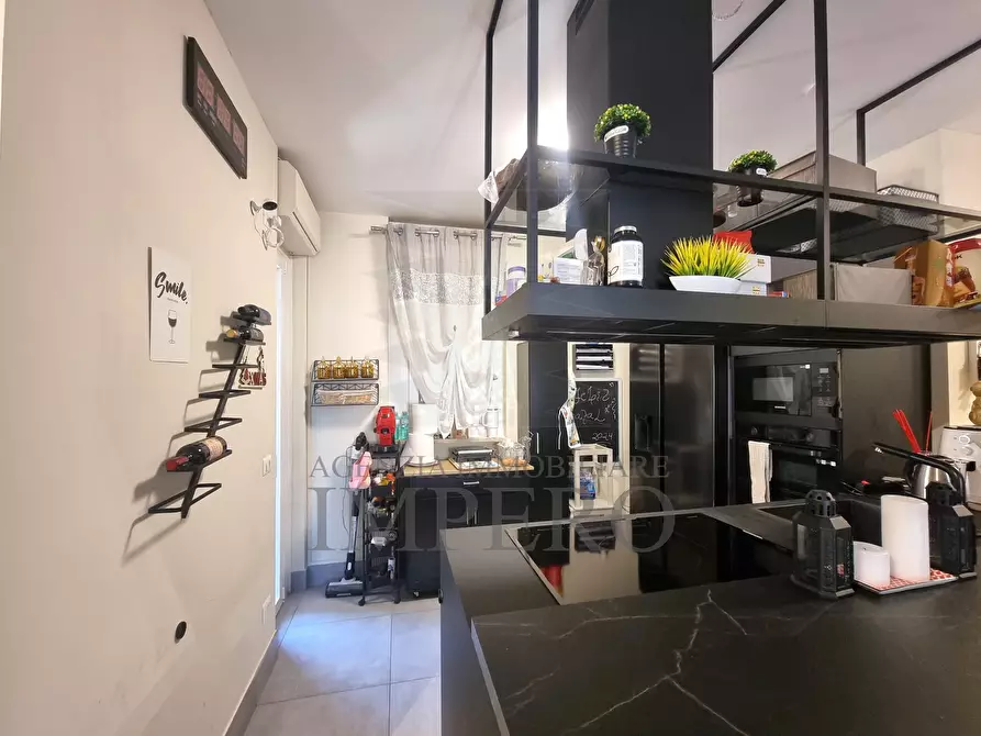 Immagine 13 di Trilocale in vendita  in Via San Secondo 15 a Ventimiglia