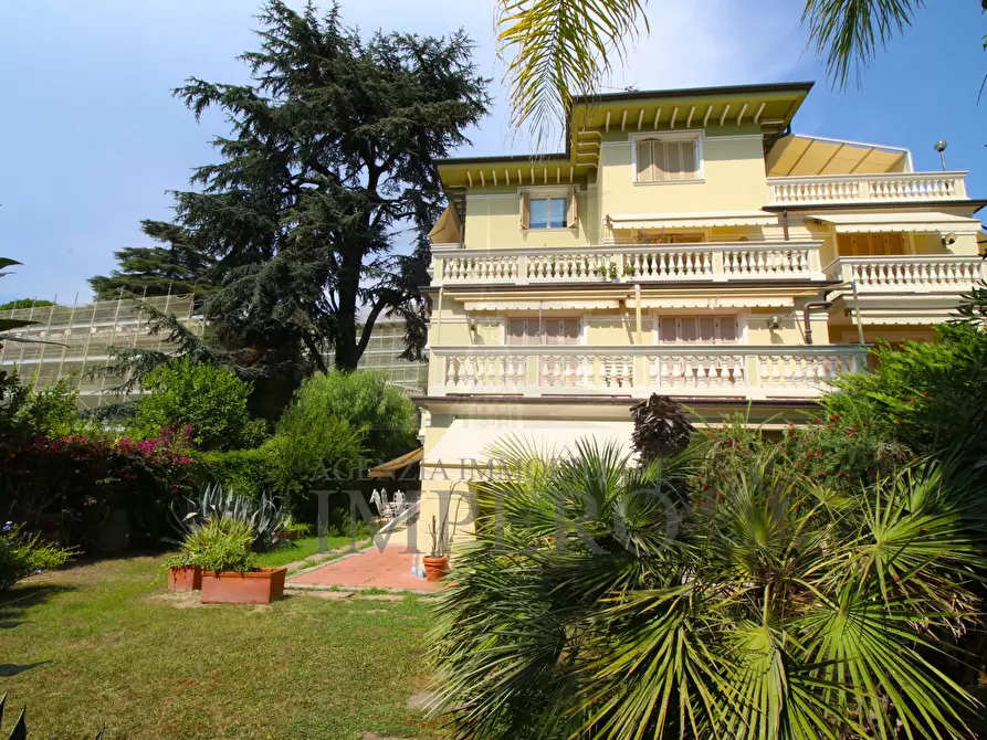 Immagine 46 di Pentalocale in vendita  in Via Galileo Galilei 3 a Bordighera