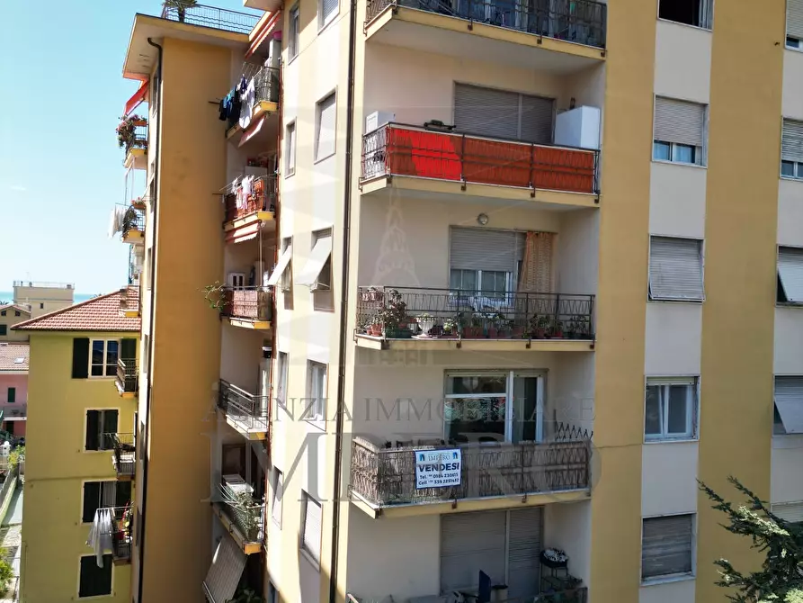 Immagine 2 di Quadrilocale in vendita  in Via Roma 60 a Ventimiglia