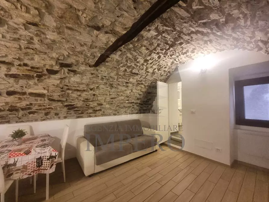 Immagine 4 di Bilocale in vendita  in Via Martiri della Liberta a Apricale