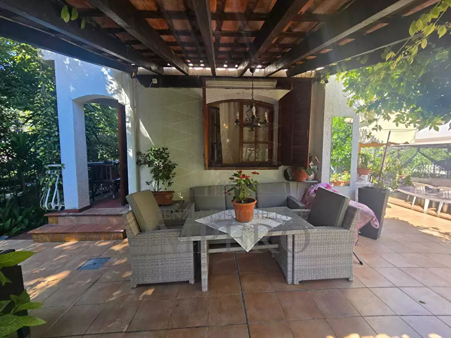 Immagine 6 di Villa in vendita  in Via Luciano Veziano 10 a Ventimiglia