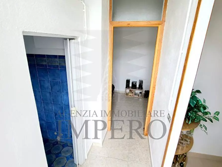Immagine 5 di Trilocale in vendita  in Via Grammondo 9 a Ventimiglia