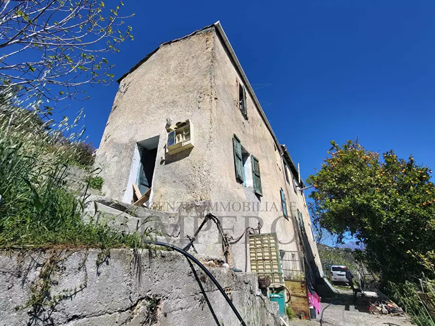 Immagine 5 di Casa indipendente in vendita  in Via Felice Cascione a Ventimiglia