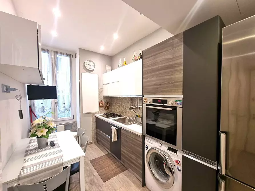 Immagine 10 di Porzione di casa in vendita  in Passeggiata Cavallotti 10 a Ventimiglia