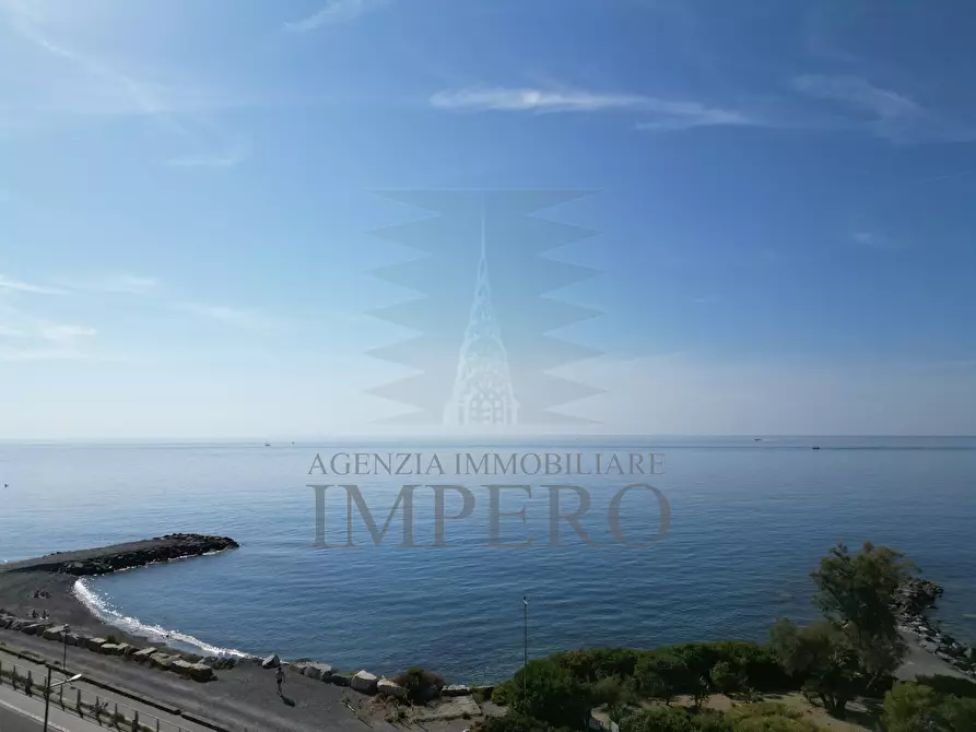 Immagine 3 di Bilocale in vendita  in Via Cavalieri di Malta 10 a Ospedaletti