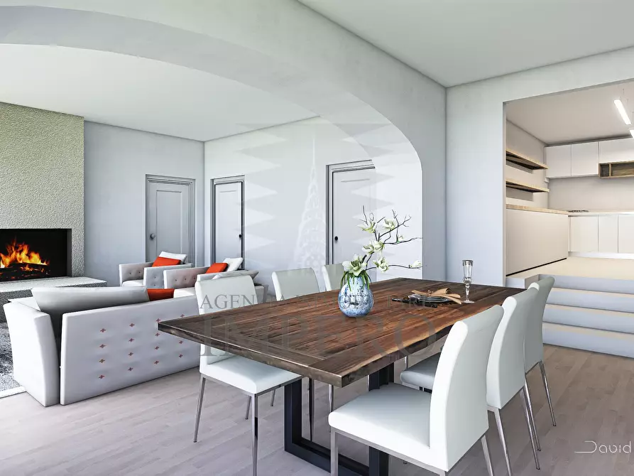 Immagine 2 di Villa in vendita  in Corso G. Verdi 16 a Ventimiglia