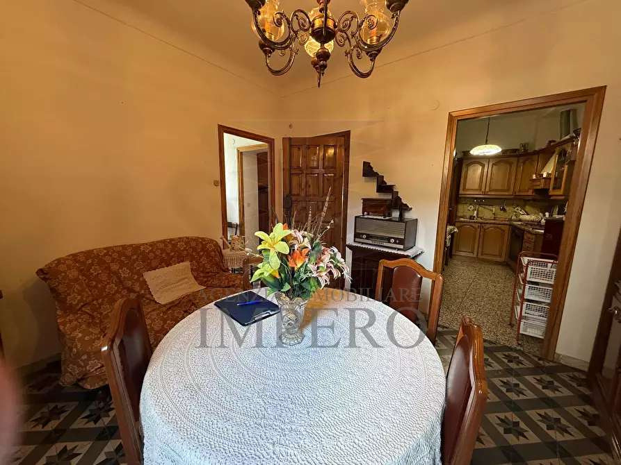 Immagine 3 di Trilocale in vendita  in Via Rocca 3 a Dolceacqua