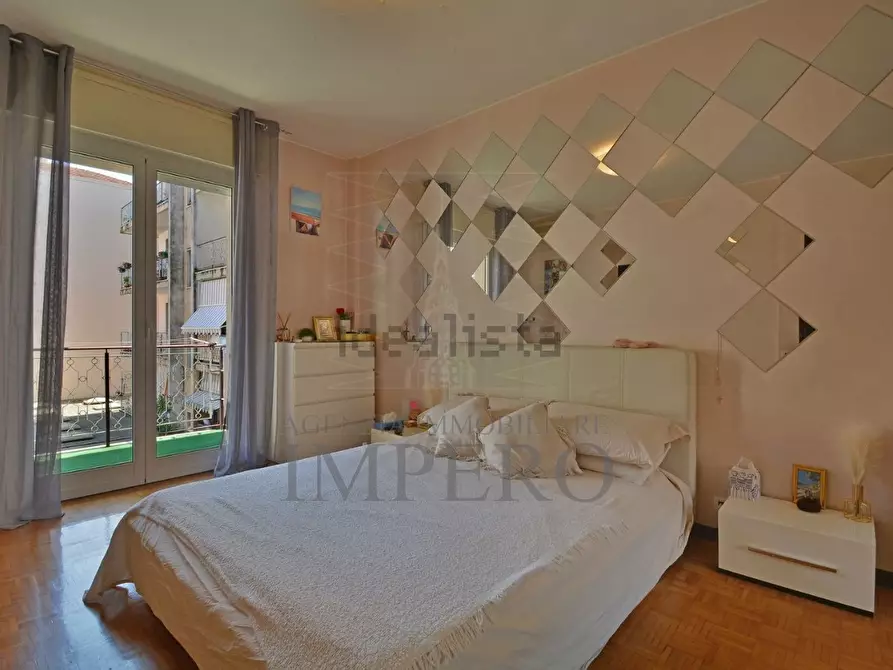 Immagine 12 di Quadrilocale in vendita  in Via Carso 3 a Ventimiglia