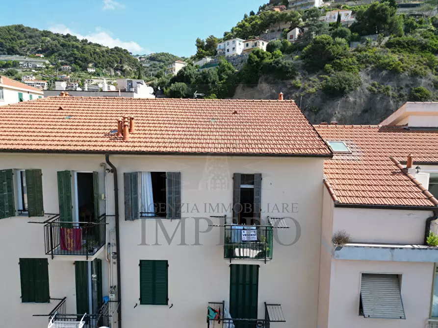 Immagine 23 di Trilocale in vendita  in Corso Genova 82 a Ventimiglia