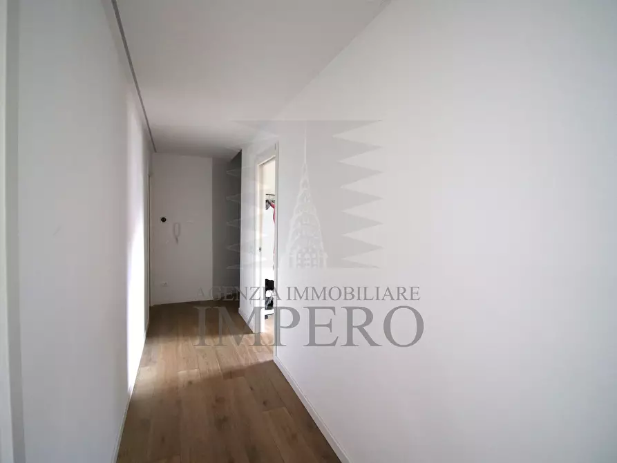 Immagine 30 di Quadrilocale in vendita  in Via Aprosio 2 a Ventimiglia