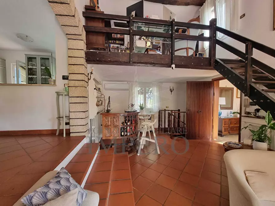 Immagine 23 di Villa in vendita  in Via Gallardi 63 a Ventimiglia