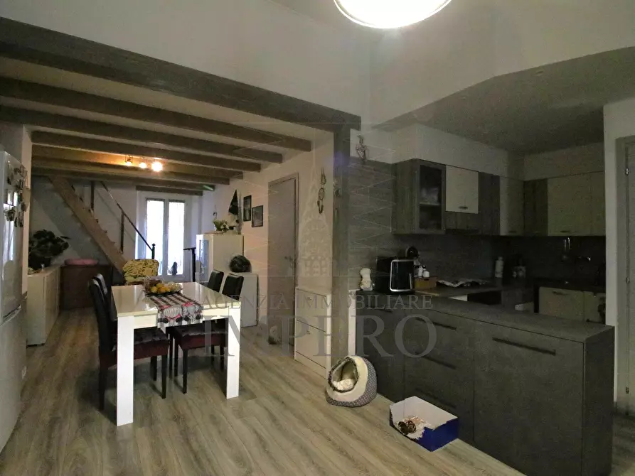 Immagine 4 di Quadrilocale in vendita  in Via Gallardi 9 a Ventimiglia