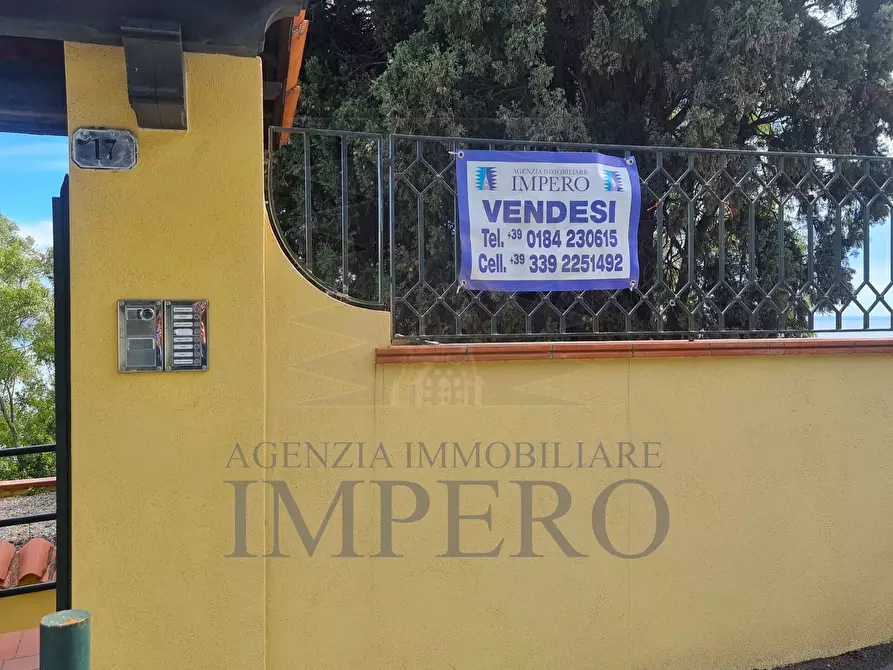 Immagine 23 di Bilocale in vendita  in Corso G. Verdi 17 a Ventimiglia