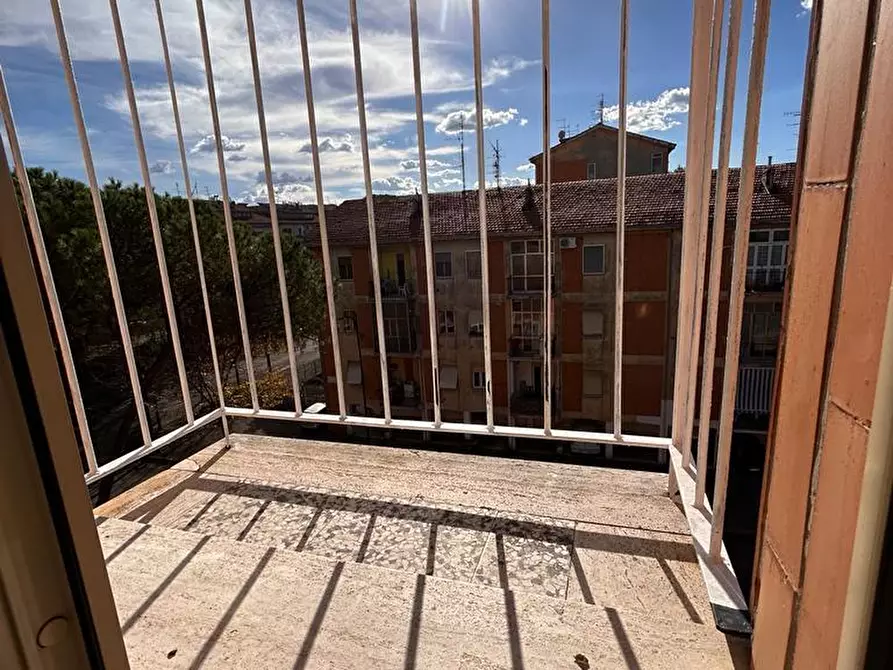 Immagine 11 di Quadrilocale in vendita  in Viale Maiella 23/A a Pescara