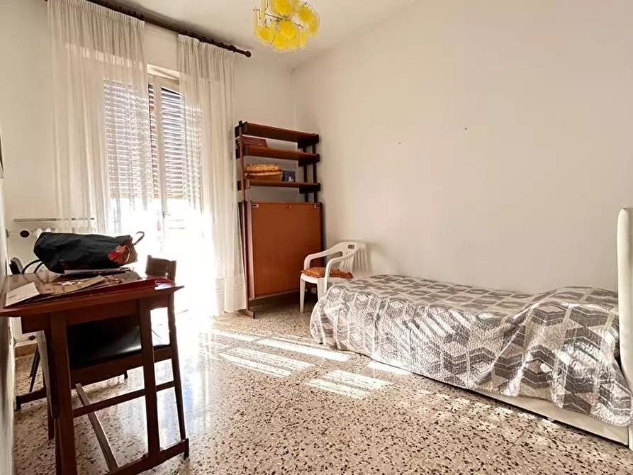 Immagine 9 di Quadrilocale in vendita  in Viale Maiella 23/A a Pescara