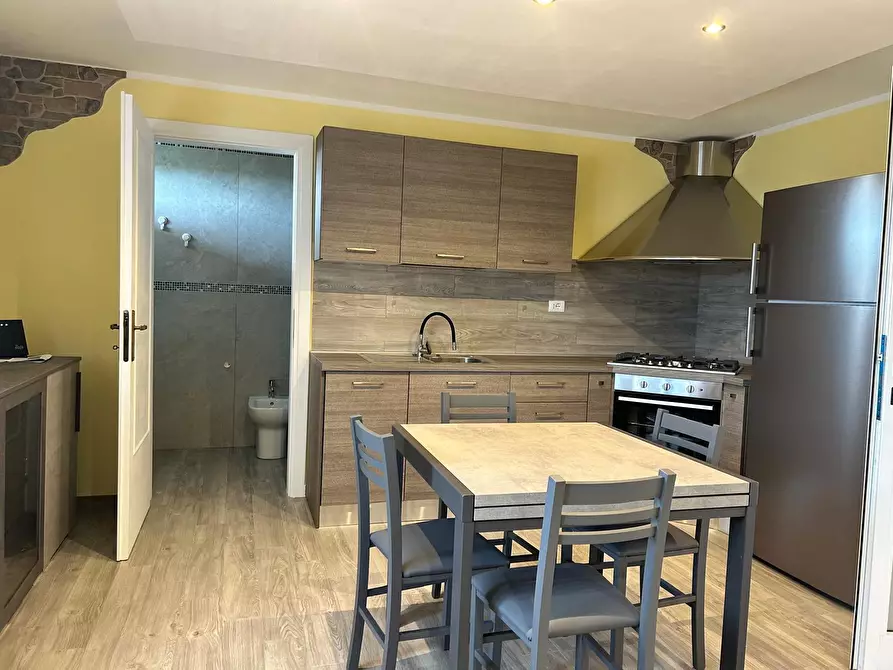 Immagine 9 di Casa indipendente in vendita  in VIALE MAIELLA a Chieti