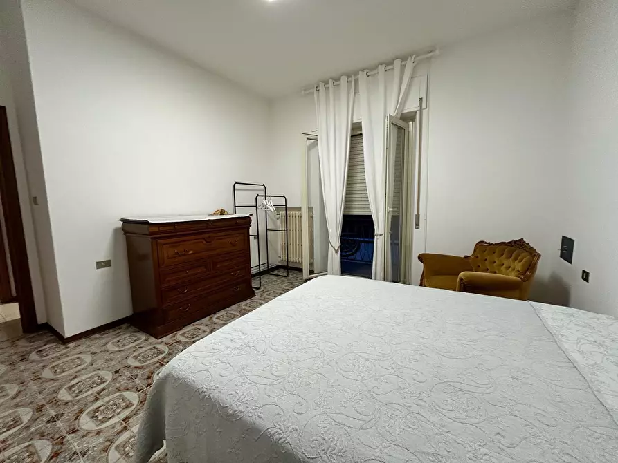 Immagine 20 di Pentalocale in affitto  in Viale Maiella 23/A a Francavilla Al Mare