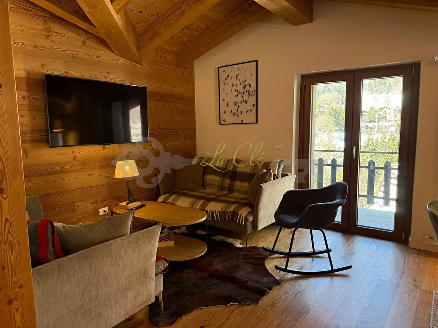 Immagine 2 di Mansarda in vendita  a Courmayeur