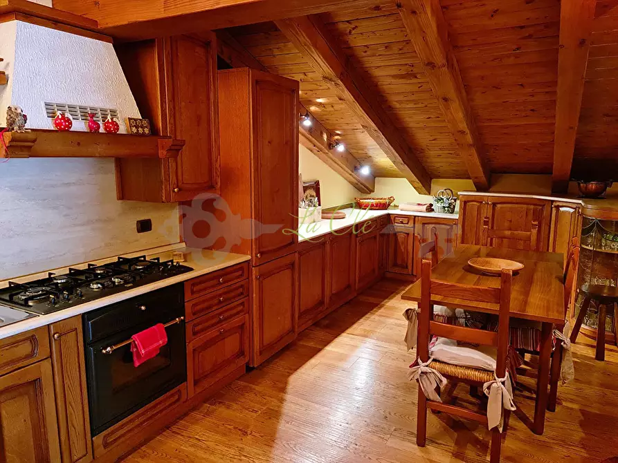 Immagine 10 di Trilocale in affitto  in Rue de Verrand 41 a Pre'-Saint-Didier