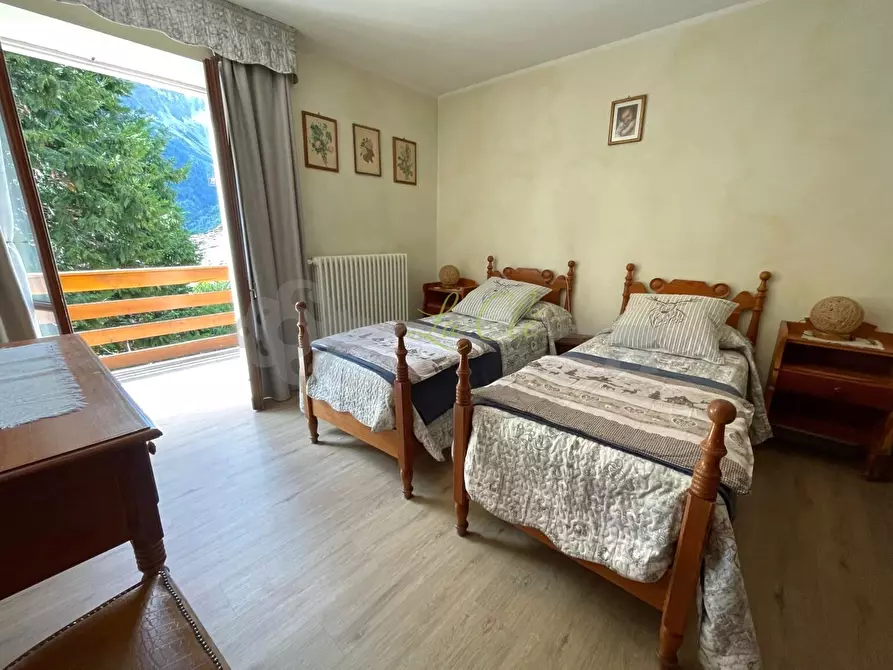 Immagine 18 di Quadrilocale in affitto  in Strada Plan Gorret a Courmayeur