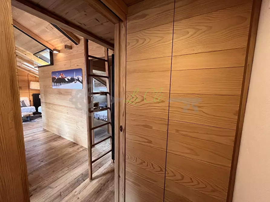 Immagine 14 di Trilocale in affitto  a Courmayeur