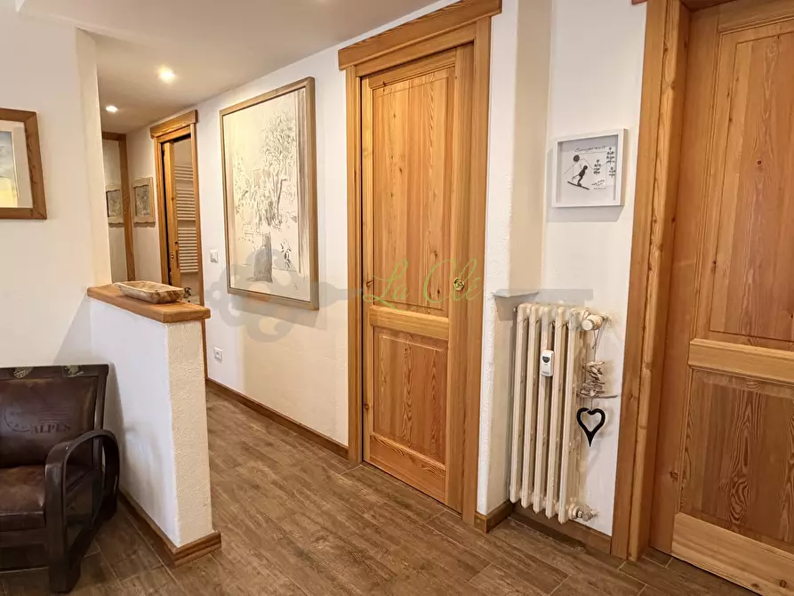 Immagine 20 di Trilocale in affitto  a Courmayeur