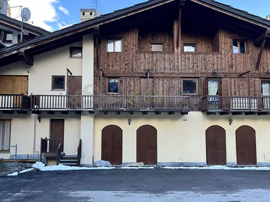 Immagine 12 di Trilocale in vendita  in Strada Larzey - Entrèves 28 a Courmayeur