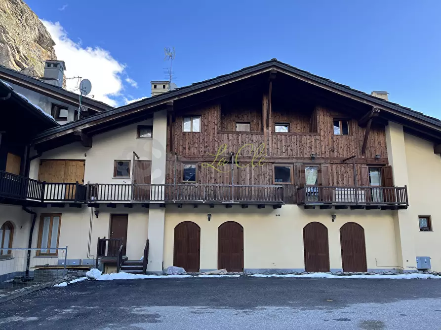 Immagine 13 di Trilocale in vendita  in Strada Larzey - Entrèves 28 a Courmayeur