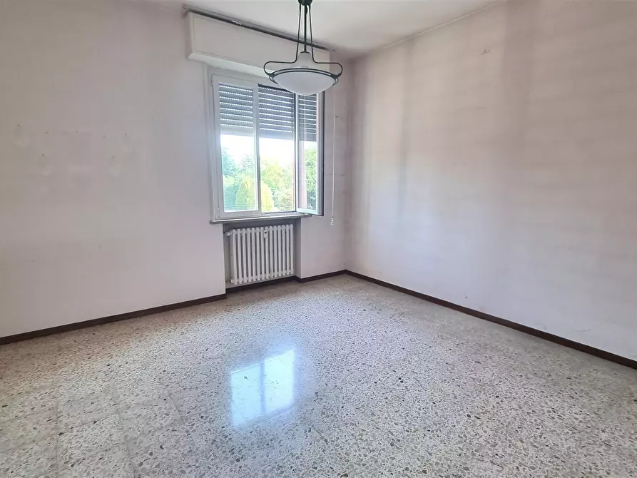 Immagine 14 di Trilocale in affitto  in Strada Langhirano 462 a Parma