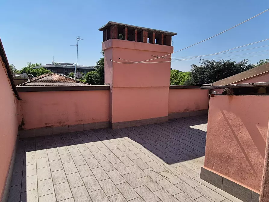 Immagine 11 di Trilocale in vendita  in Via Giovanni Muzzioli a Modena