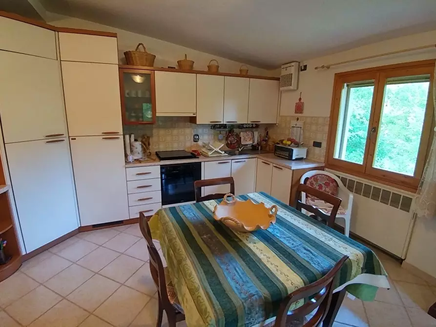 Immagine 4 di Bilocale in vendita  in Via Nicolai 1905 a Guiglia