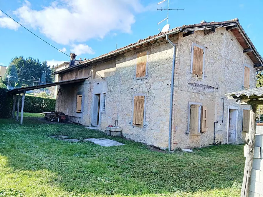 Immagine 9 di Casa bifamiliare in vendita  in Via Fernè 62 a Guiglia