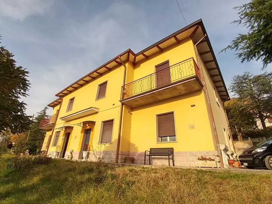 Immagine 3 di Villa in vendita  in Via Rosola 3132 a Zocca