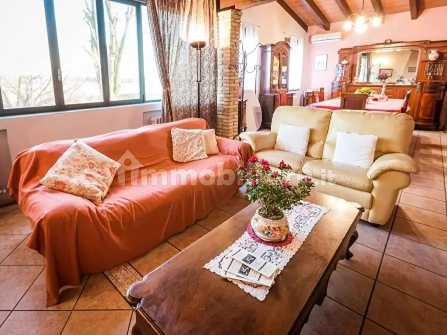 Immagine 13 di Casa bifamiliare in vendita  in Via di Villanova 470 a Modena