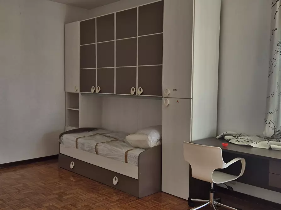 Immagine 12 di Trilocale in vendita  in Via Guido Baccelli a Modena