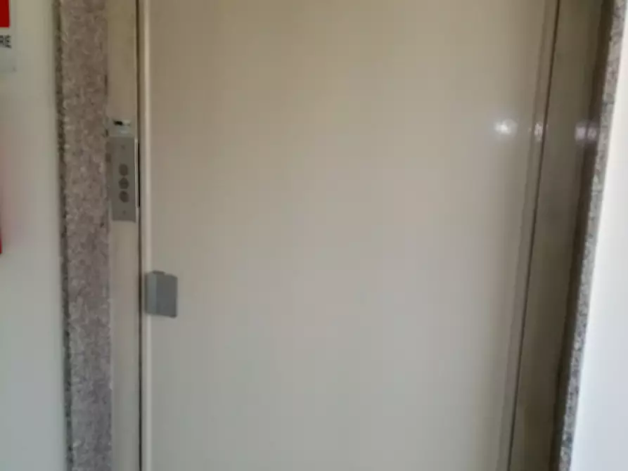 Immagine 9 di Ufficio in vendita  in Via del Rivo 23 a Terni