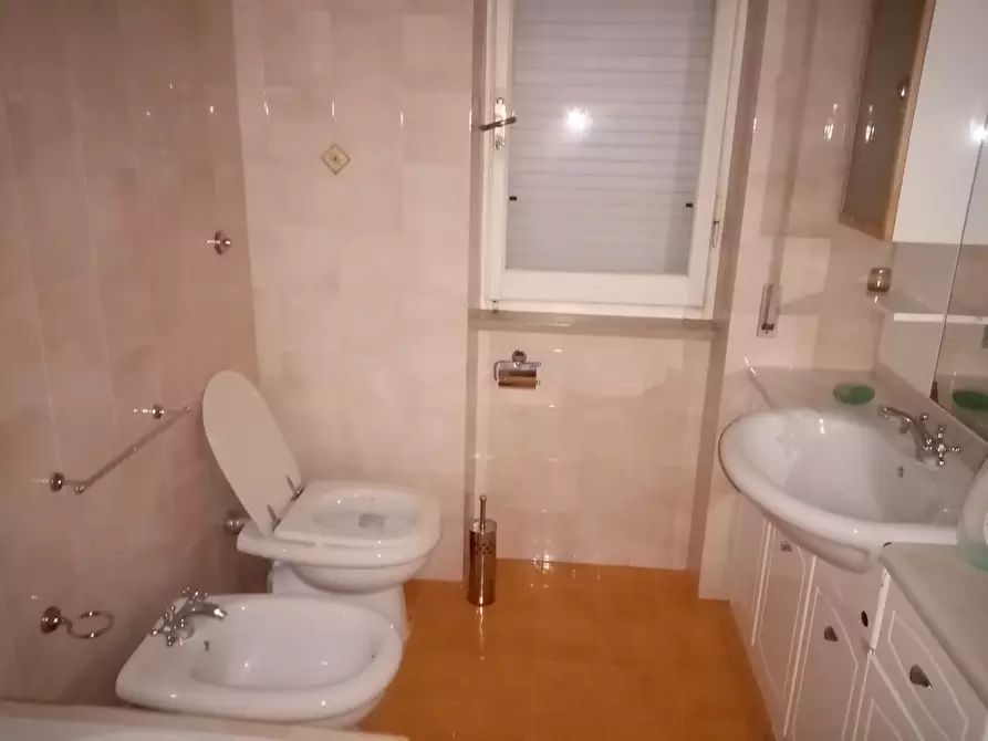 Immagine 17 di Quadrilocale in vendita  in Via Giuseppe Riccardi 2 a Terni