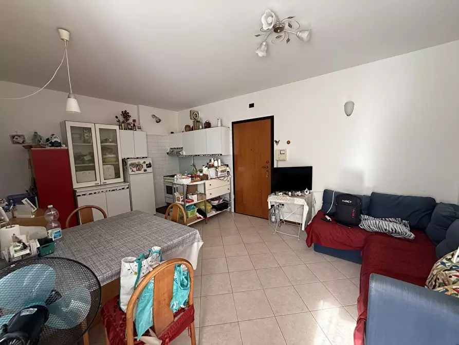 Immagine 1 di Bilocale in vendita  in Viale Venezia a Rovigo