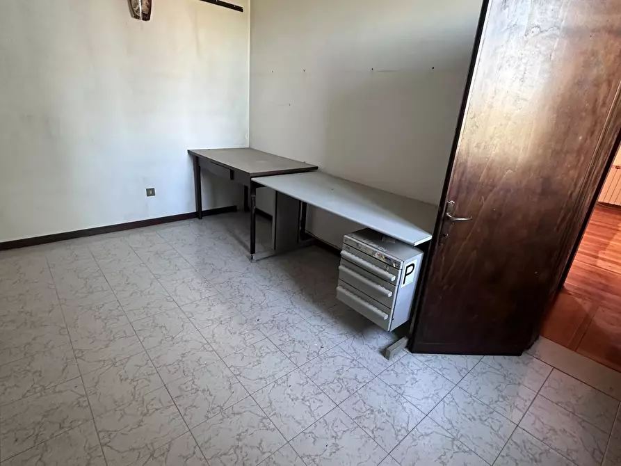 Immagine 15 di Casa indipendente in vendita  a Rovigo